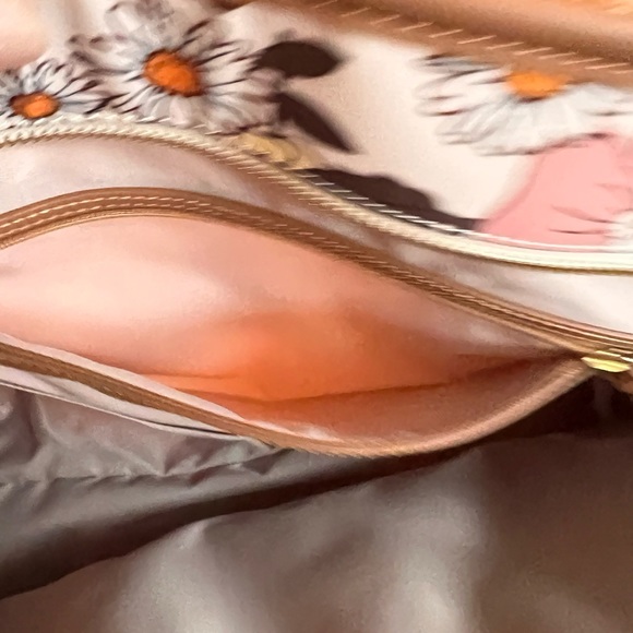 RADLEY of LONDON Finsbury Park Tote. Multifloral. - Picture 7 of 8